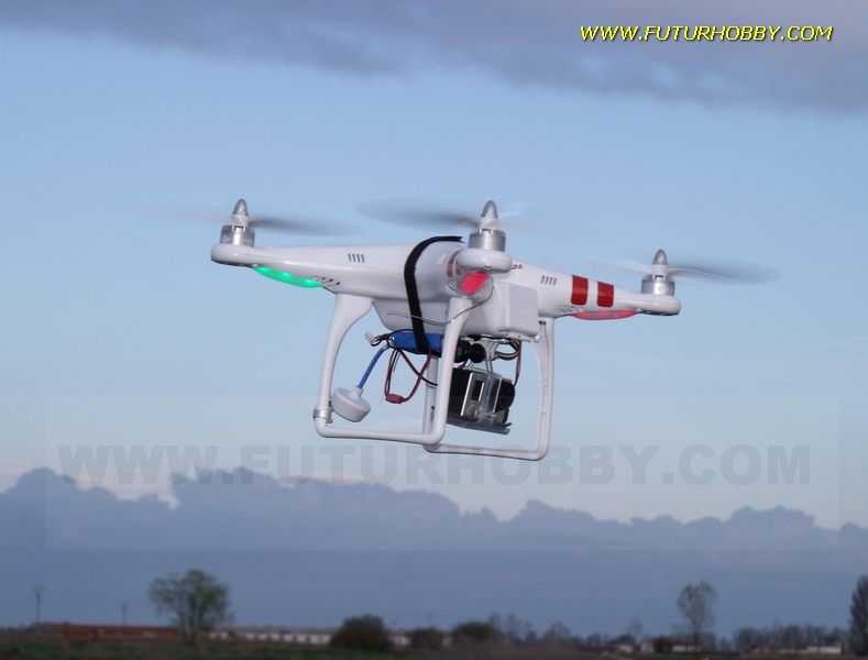 el Phantom DJI volando