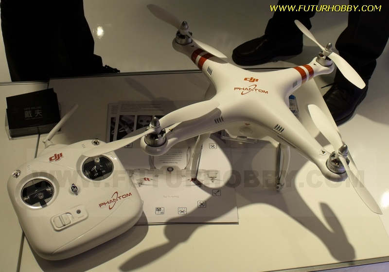 DJI Phantom cuadricoptero